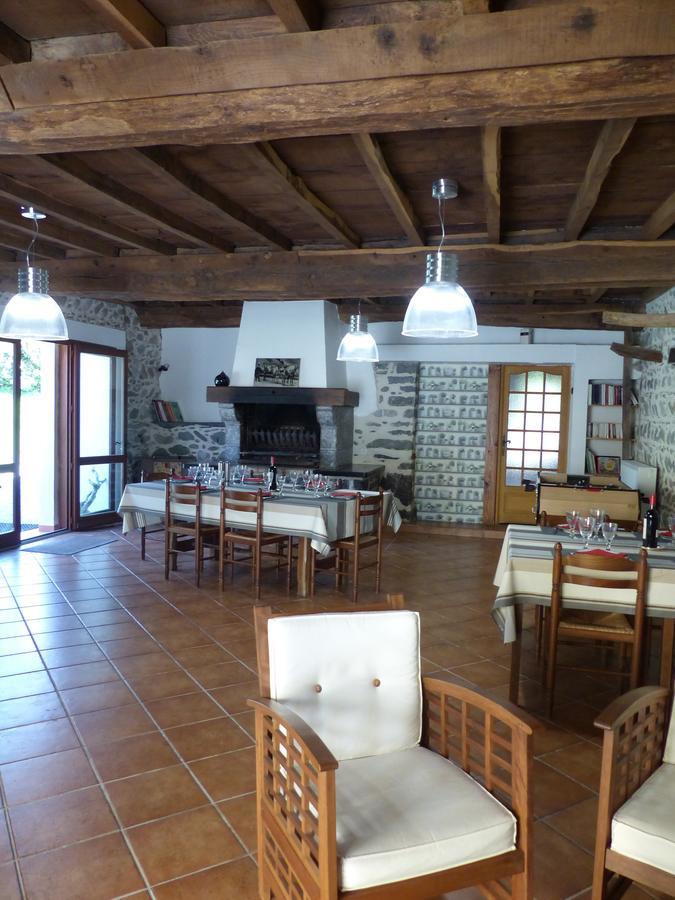 Maison D'Hotes Les 3 Baudets Issor 외부 사진
